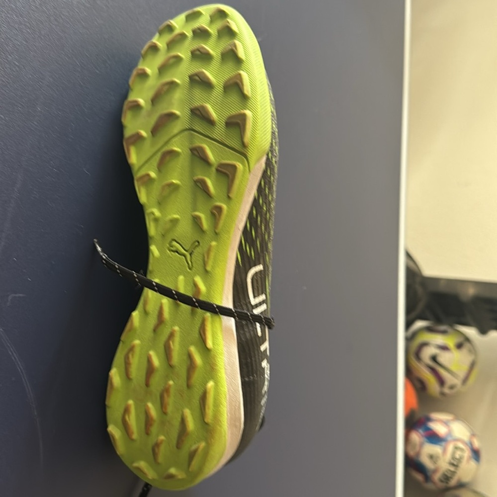 Puma Ultra 1.3 artificial turf soccer shoe - Picture 8 of 8
